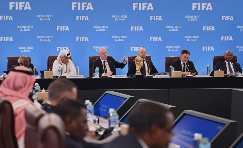 范尼与蓝狐,名将矛盾升,球员被排除,球探足球比分,球探比分官网,球探体育,球探网页版,球探app下载电脑版