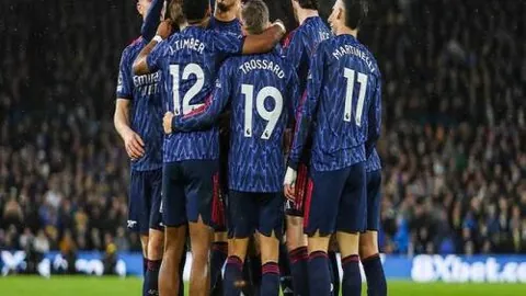 大乐透期号专家推荐：骑士活塞战质合分析